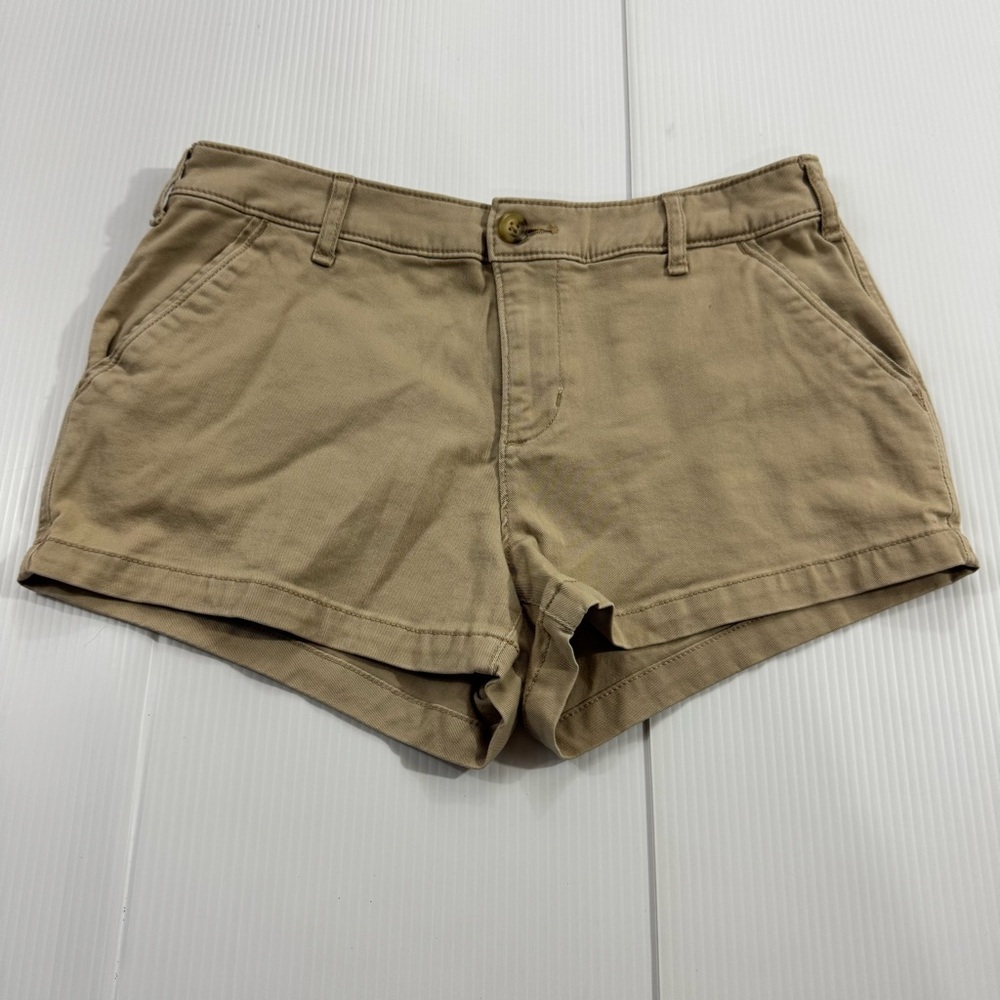 566. Abercrombie & Fitch Tan Women's Cargo Shorts (4/27)